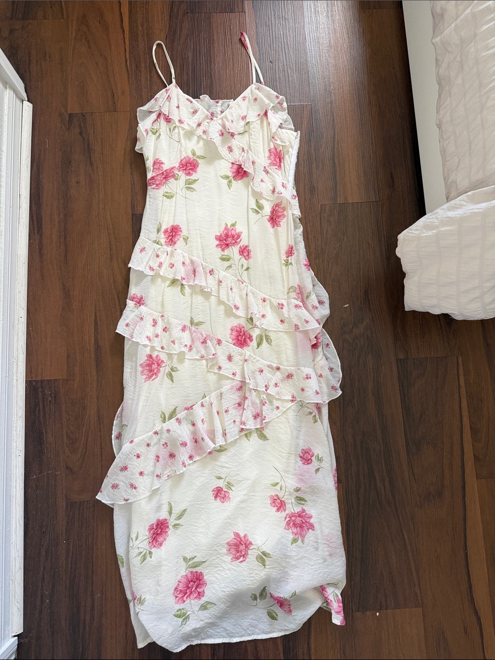 Jessica Simpson White Floral Ruffle Midi Dress with Pink Roses